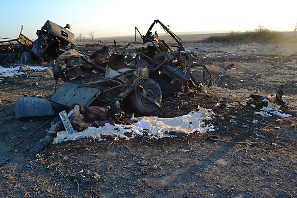 Плановый отход укрофашистов в фотографиях (18+) Плановый отход укрофашистов в фотографиях (18+)