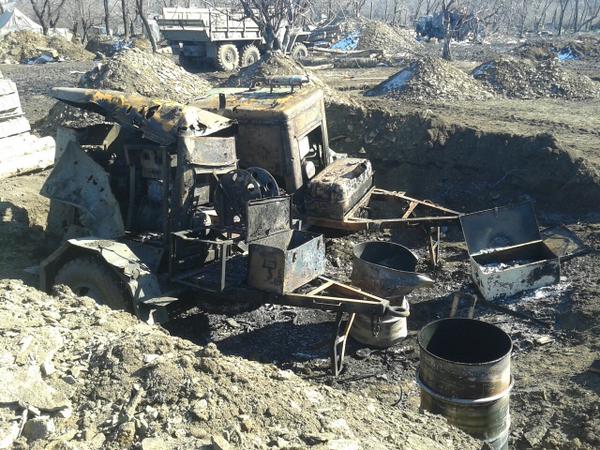 Плановый отход укрофашистов в фотографиях (18+) Плановый отход укрофашистов в фотографиях (18+)