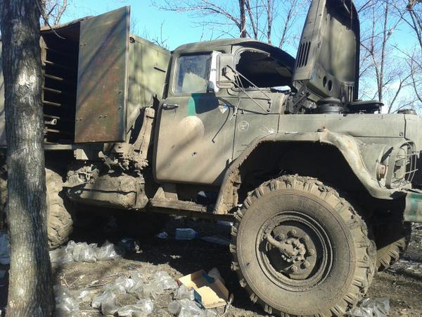 Плановый отход укрофашистов в фотографиях (18+) Плановый отход укрофашистов в фотографиях (18+)