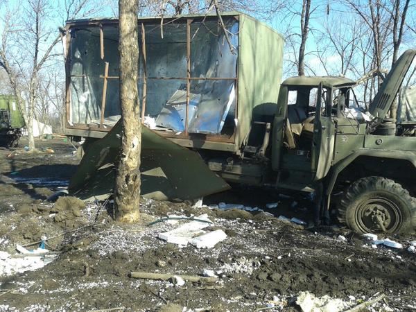 Плановый отход укрофашистов в фотографиях (18+) Плановый отход укрофашистов в фотографиях (18+)