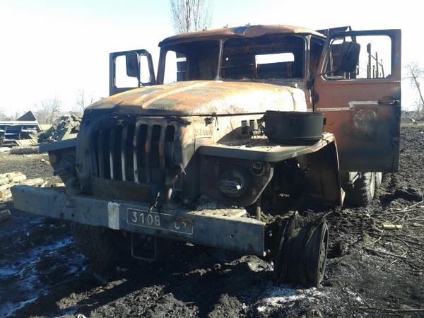 Плановый отход укрофашистов в фотографиях (18+) Плановый отход укрофашистов в фотографиях (18+)