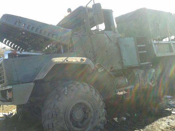 Плановый отход укрофашистов в фотографиях (18+) Плановый отход укрофашистов в фотографиях (18+)