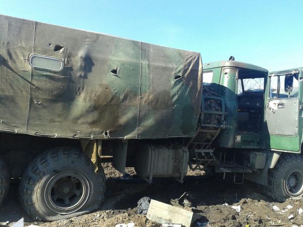 Плановый отход укрофашистов в фотографиях (18+) Плановый отход укрофашистов в фотографиях (18+)