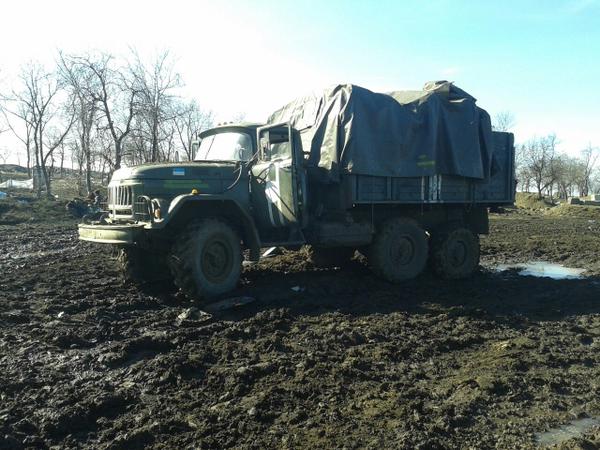 Плановый отход укрофашистов в фотографиях (18+) Плановый отход укрофашистов в фотографиях (18+)