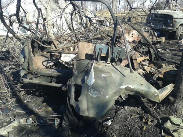 Плановый отход укрофашистов в фотографиях (18+) Плановый отход укрофашистов в фотографиях (18+)