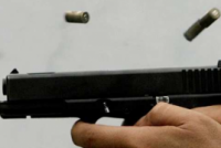 В Днепропетровске возле здания Ленинского суда застрелен боевик Коломойского из батальона «Днепр-1» (Видео)