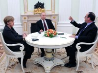 На поклон к Путину