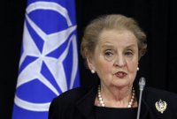 Олбрайт: Россия всегда стремилась вбить клин между США и Европой