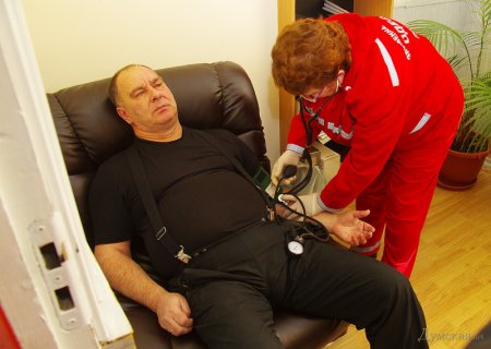 В Одессе активисты «евромайдана» устроили погром в офисе телеканала и избили журналистов