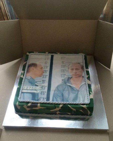 Маразм зашкаливает - Подарки укровскому министру обороны на день рождения