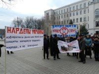 Работники Южмаша грозятся приехать в Киев выбивать долги по зарплате