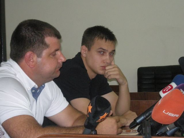 Вадим Титушко и Анна Дурицкая – выпускники одной школы Вадим Титушко и Анна Дурицкая – выпускники одной школы