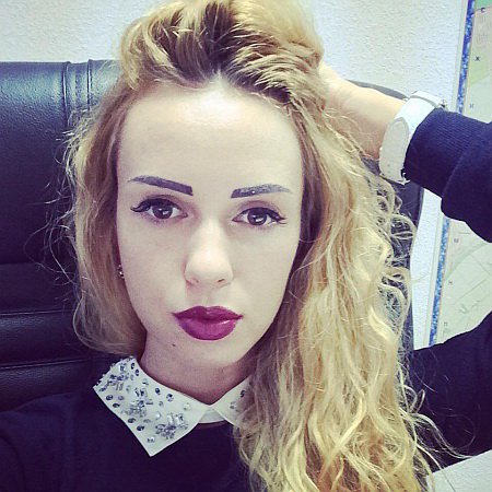 Кличко пристроил 28-летнюю блондинку на одну из самых хлебных должностей в мэрии Киева Кличко пристроил 28-летнюю блондинку на одну из самых хлебных должностей в мэрии Киева