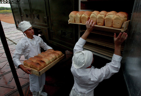 Цены на хлеб в Киеве и области снова повышают - теперь на 25-30% Цены на хлеб в Киеве и области снова повышают - теперь на 25-30%