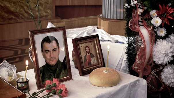 Броня! Новороссия победит! Благодаря таким людям и их товарищам Броня! Новороссия победит! Благодаря таким людям и их товарищам