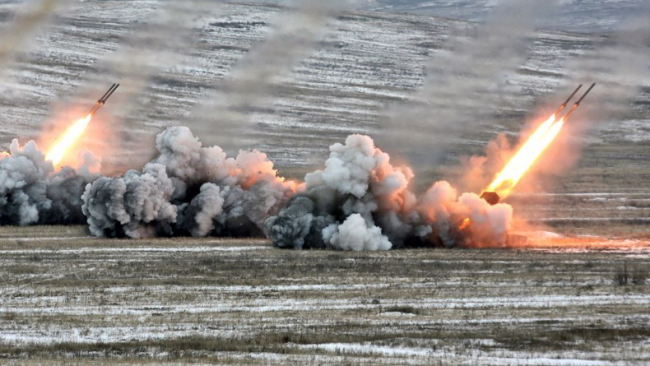 Российские военные питают слабость к термобарическим огнемётным установкам Российские военные питают слабость к термобарическим огнемётным установкам