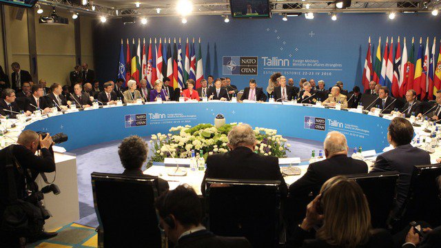 Atlantic Council: Кризис на Украине напомнил НАТО, что Россия все еще ядерная держава Atlantic Council: Кризис на Украине напомнил НАТО, что Россия все еще ядерная держава