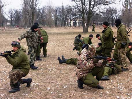 В украинскую армию мобилизуют «алкоголиков, наркоманов и идиотов» В украинскую армию мобилизуют «алкоголиков, наркоманов и идиотов»