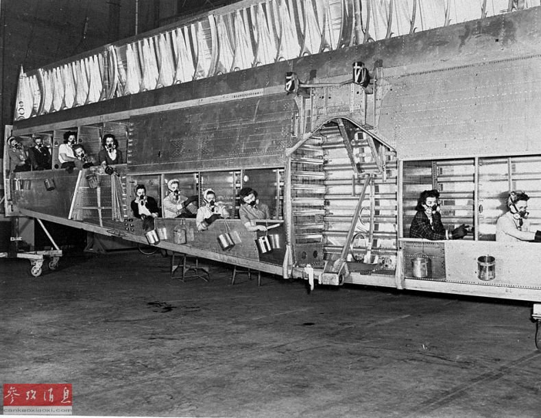 «Адский огонь» - 70 летняя годовщина бомбардировки Токио «Адский огонь» - 70 летняя годовщина бомбардировки Токио