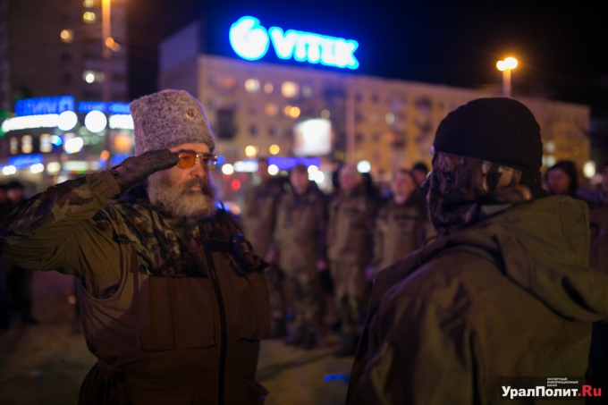 Из Екатеринбурга в Украину отправились 50 добровольцев (Фото, видео) Из Екатеринбурга в Украину отправились 50 добровольцев (Фото, видео)