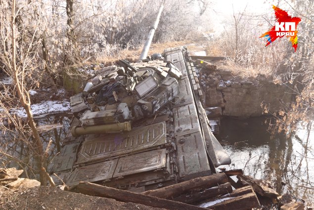 Спецкор «Комсомолки» помог женщине из Львова разыскать мужа - украинского солдата, погибшего в Донбассе Спецкор «Комсомолки» помог женщине из Львова разыскать мужа - украинского солдата, погибшего в Донбассе