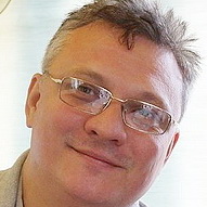 Украина децентрализовывалась, да не выдецентрализовалась