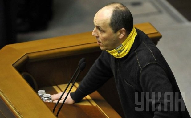 Парубий: Новые законы предусматривают полный контроль Киева над Донбассом Парубий: Новые законы предусматривают полный контроль Киева над Донбассом