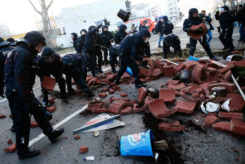 «Blockupy»: капитализм убивает! «Blockupy»: капитализм убивает!