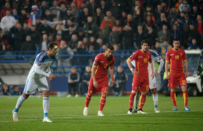 Широкова ослепили лазером перед пробитием пенальти Широкова ослепили лазером перед пробитием пенальти