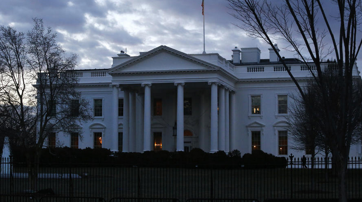 Пол Крейг Робертс: Франция и Германия поняли, что США сошли с ума Пол Крейг Робертс: Франция и Германия поняли, что США сошли с ума