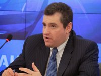 Слуцкий ответил Пушкову: «Еще бы Голливуд Мосфильмом заменить. Как вы думаете, получится?»