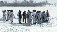 Зараженная зона и переправа по льдах: арктических стрелков проверяют на прочность