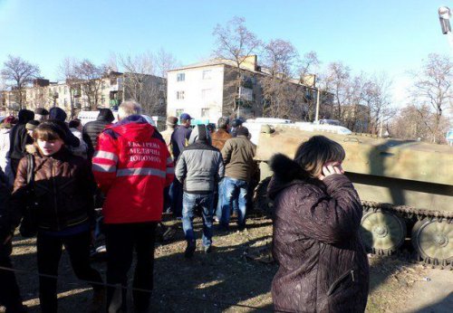 В Константиновке под гусеницами МТ-ЛБ ВСУ погибла 8-летняя девочка, еще 2 человека пострадали