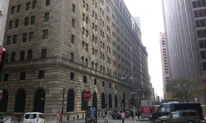 Золото покидает США и возвращается домой Золото покидает США и возвращается домой