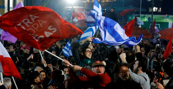 Валентин Катасонов. События в Греции могут пойти по кипрскому или аргентинскому сценариям Валентин Катасонов. События в Греции могут пойти по кипрскому или аргентинскому сценариям