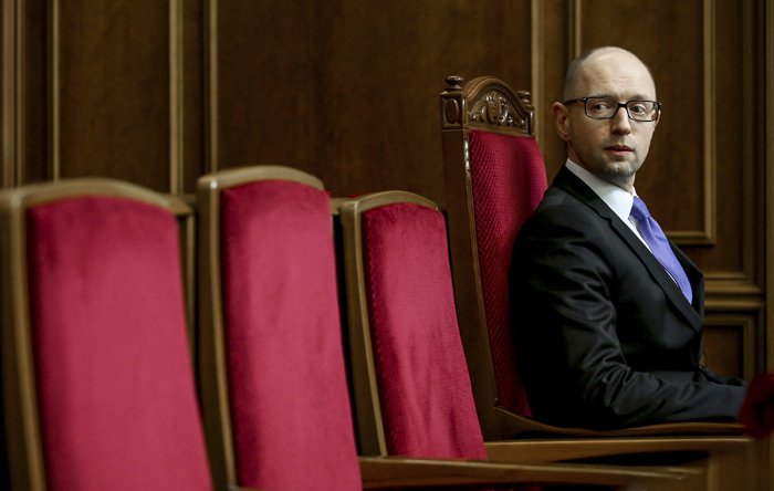 Яценюк: прерванный полет. Александр Зубченко