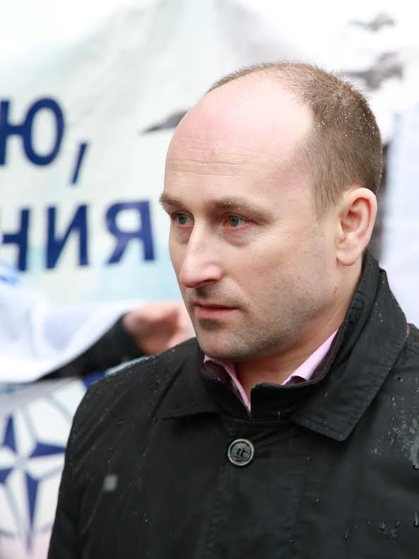 Движение «Антимайдан» провело акцию у американского посольства в Москве Движение «Антимайдан» провело акцию у американского посольства в Москве