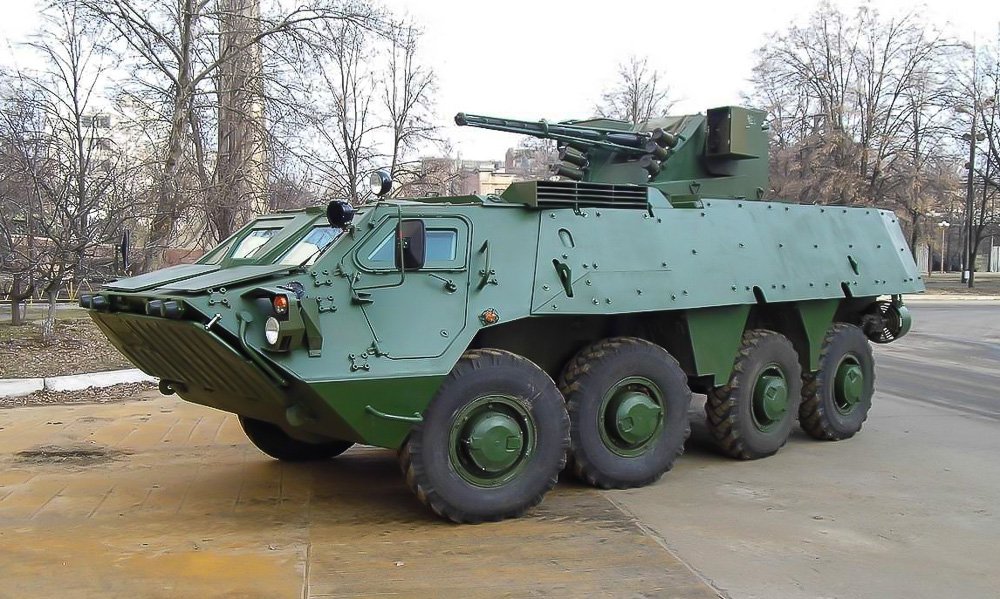 Украинский БТР-3Е1 на выставке IDEX-2015, а ХКБМ изготовило вариант БТР-4 с дополнительной защитой Украинский БТР-3Е1 на выставке IDEX-2015, а ХКБМ изготовило вариант БТР-4 с дополнительной защитой