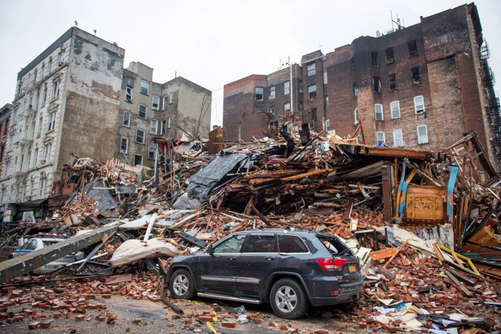 Газ - не игрушка! или в Нью-Йорке хохлы также воруют газ. Газ - не игрушка! или в Нью-Йорке хохлы также воруют газ.