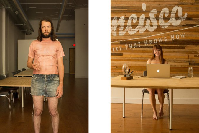 Голопом все в Европу! С голой ж......... Голопом все в Европу! С голой ж.........