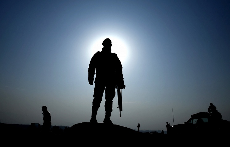 В Афганистане правительственные войска вступили в перестрелку с силами НАТО В Афганистане правительственные войска вступили в перестрелку с силами НАТО