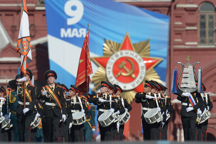 В Госдуме предлагают ввести уголовную ответственность за осквернение символов Победы В Госдуме предлагают ввести уголовную ответственность за осквернение символов Победы