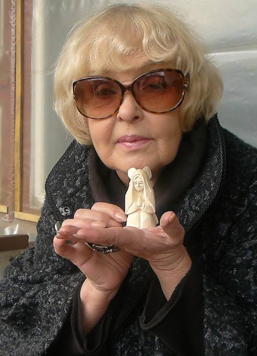 Старая курва... Старая курва...