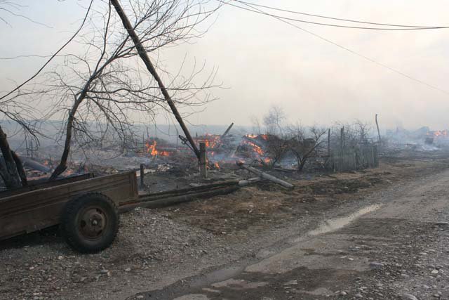 В Хакасии все силы брошены на борьбу с огненной стихией