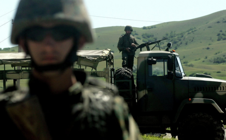 Рон Пол: без "русской угрозы" НАТО боится обеднеть Рон Пол: без "русской угрозы" НАТО боится обеднеть