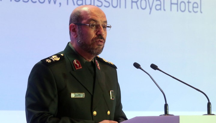 В Москву с визитом едет министр обороны Ирана В Москву с визитом едет министр обороны Ирана