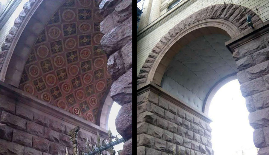 В Киеве начали гробить Крещатик — с исторических зданий срывают «коммунистические символы» В Киеве начали гробить Крещатик — с исторических зданий срывают «коммунистические символы»