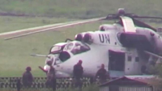 Глава миссии ОБСЕ на Украине заявил, что проверит информацию об использовании украинскими силовиками внедорожников с символикой организации Глава миссии ОБСЕ на Украине заявил, что проверит информацию об использовании украинскими силовиками внедорожников с символикой организации