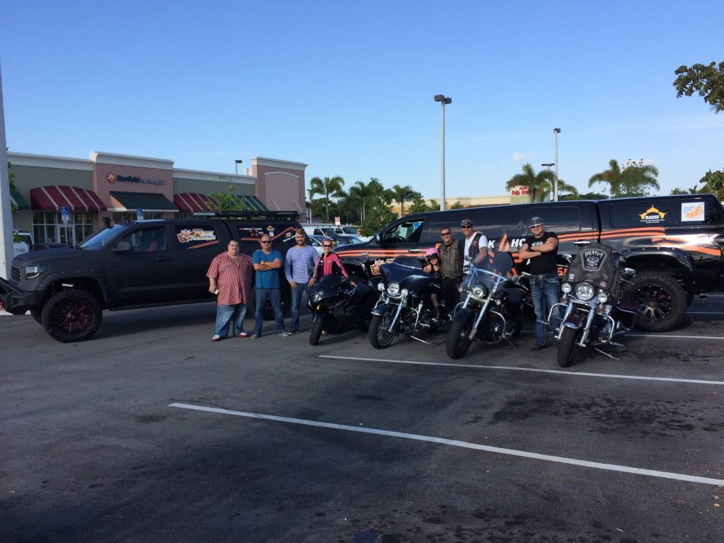 Автопробег от Флориды до Вашингтона в честь 70-летия Победы стартовал в США Автопробег от Флориды до Вашингтона в честь 70-летия Победы стартовал в США