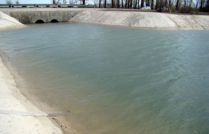 Крым покончил с водным шантажом Украины Крым покончил с водным шантажом Украины